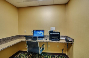 Holiday Inn Express & Suites Wytheville by IHG